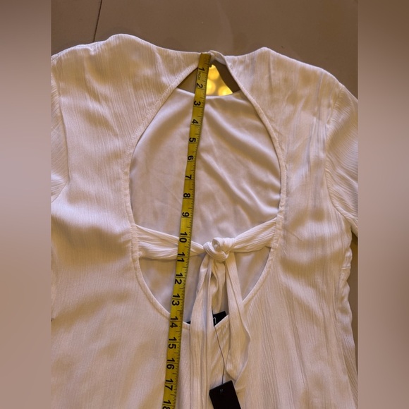 lulus dress small NWT made with love Low Round neck Open Back waistline White - Picture 16 of 16